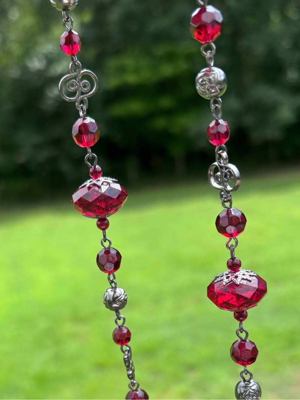Vintage Art Deco Red Crystal Bead Necklace!
